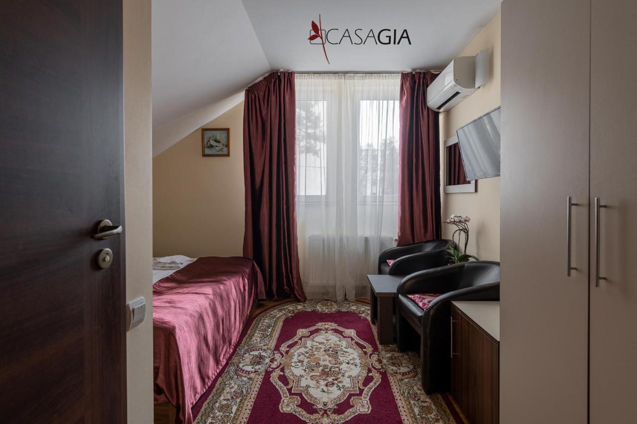 Pension Casa Gia Клуж-Напока Екстериор снимка
