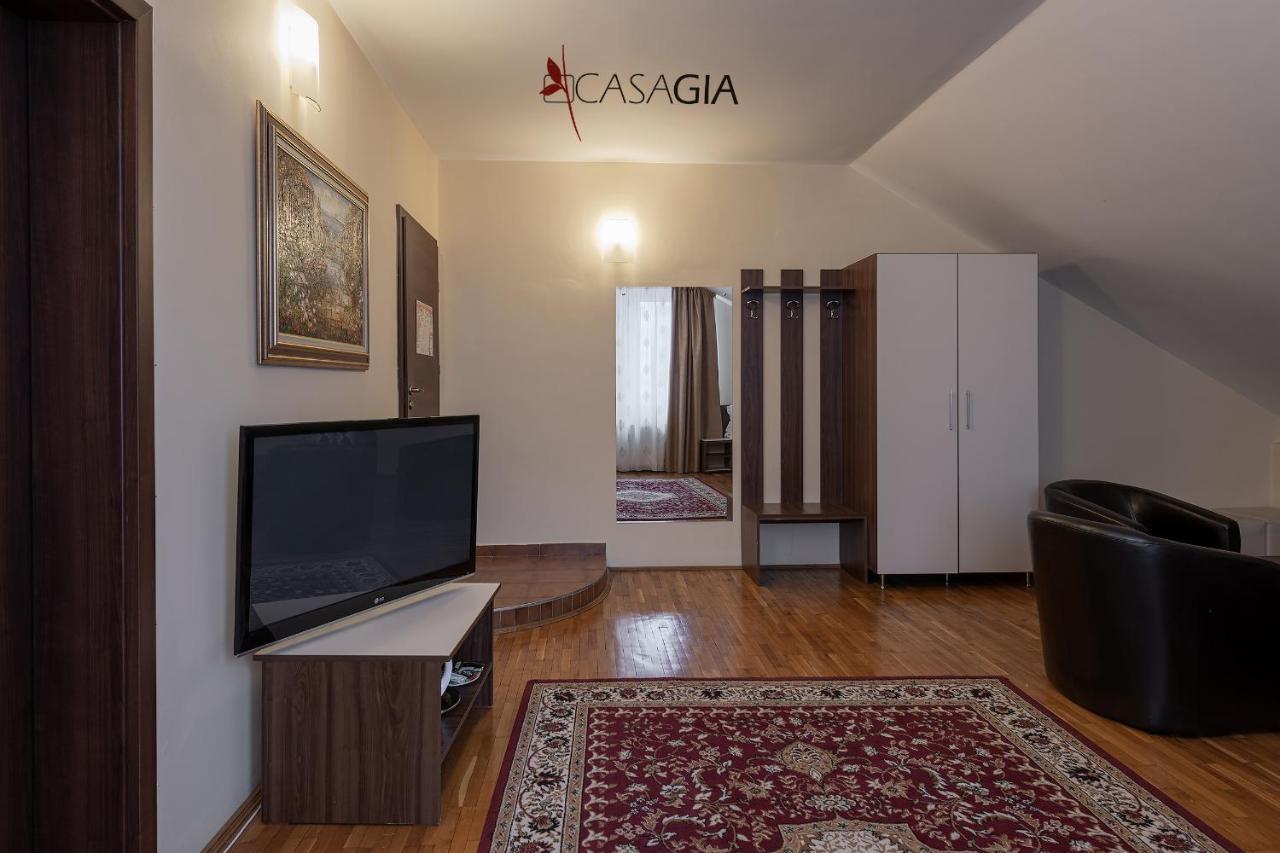 Pension Casa Gia Клуж-Напока Екстериор снимка